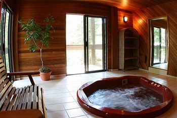Whiski Jack Creekside ウィスラー エクステリア 写真